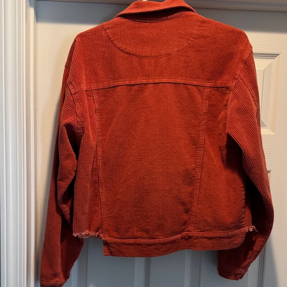 POL Women's Ribbed Rust Corduroy Cropped Shacket Distressed Bottom Size S - Picture 5 of 6